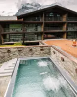Bergwelt Grindelwald Design Luxury Hotel Az Bergwelt Aussenpool 006